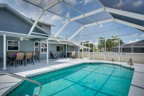 Port Charlotte Vacation Rental Screened-In Lanai!